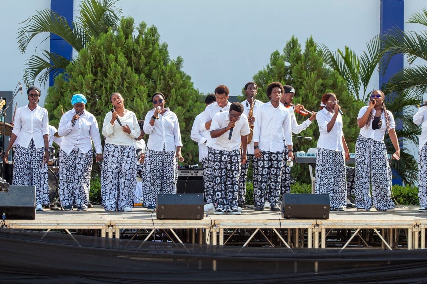 Singers leading the congregation during the Praise Festival